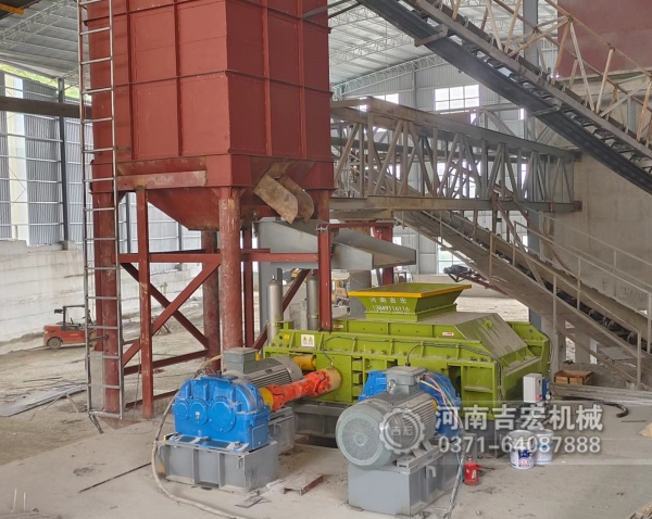 石灰石制砂什么機(jī)械好,成品率如何？