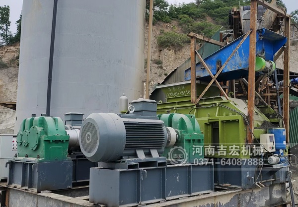 砂粒級配不達標？液壓對輥制砂機精準控粒,成品質量提升30%！